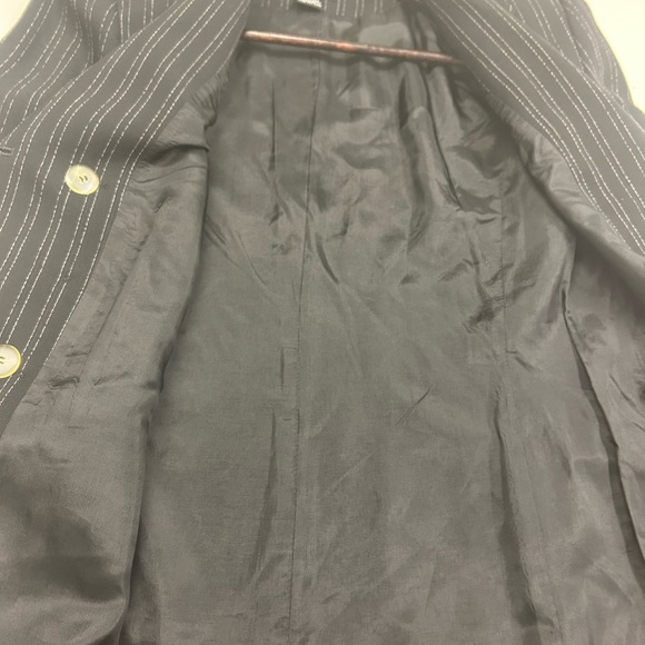 M.T. Morgan Taylor Studio-Beautiful Coat..Made very well. Size 6 - Picture 6 of 8